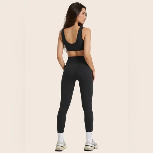 Set Active AIRLUXE™ BREATHE HIGH-RISE LEGGINGS BRAND NEW - Picture 2 of 4